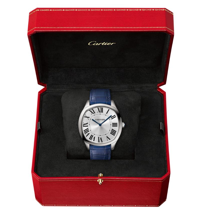 The luxury replica Drive De Cartier WSNM0011 watches are designed for men.
